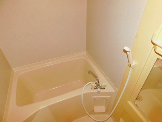 セジュール三宅 D棟