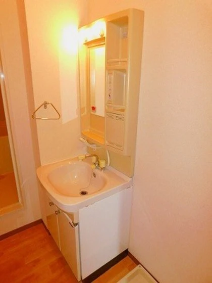 セジュール三宅 D棟