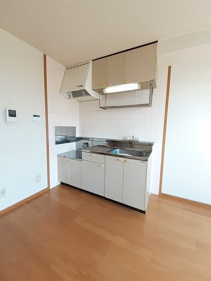 シャトーレインボーA