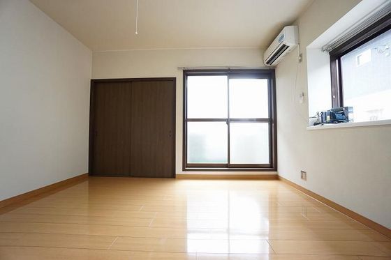 ヂュエルヤマサキB