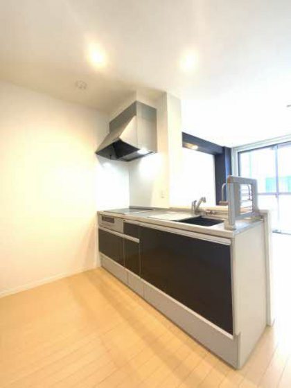 シャーメゾン新保 B棟