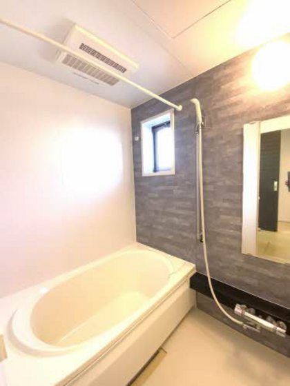 シャーメゾン新保 B棟