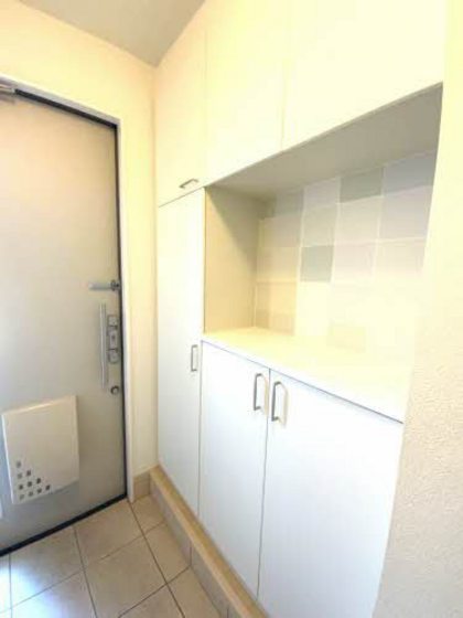 シャーメゾン新保 B棟