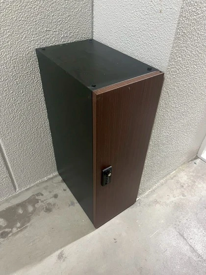 エスパース広電本社前