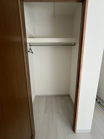 エスパース広電本社前