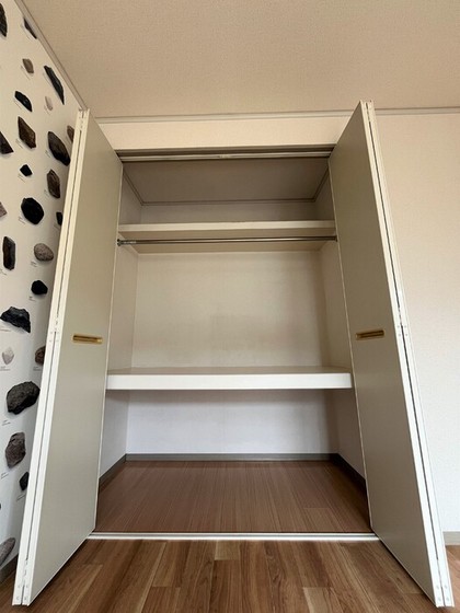 セジュール花尻 A棟