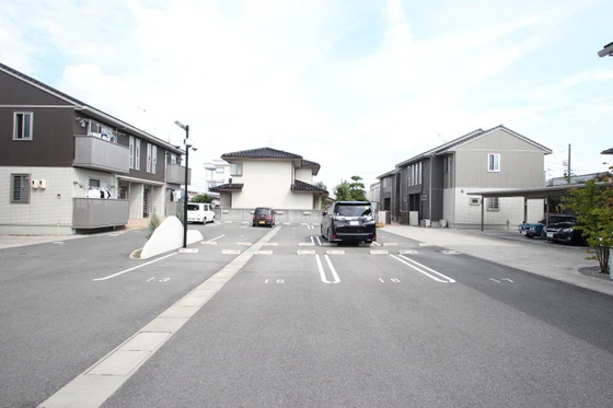 チェーロ セレーナ B棟