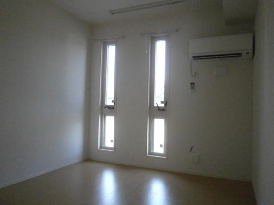 チェーロ セレーナ B棟