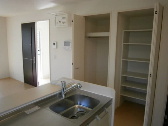 チェーロ セレーナ B棟