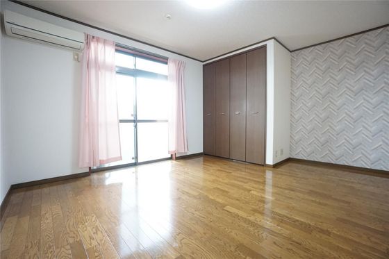 メゾンマキシム