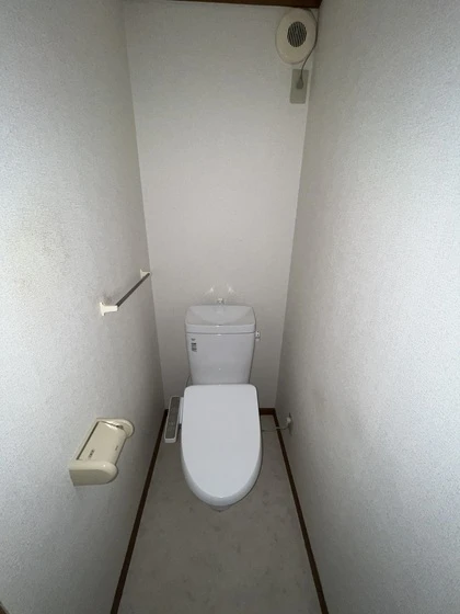 クレストール牟佐