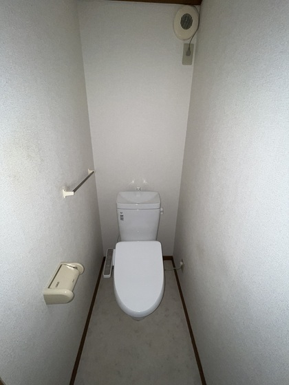 クレストール牟佐