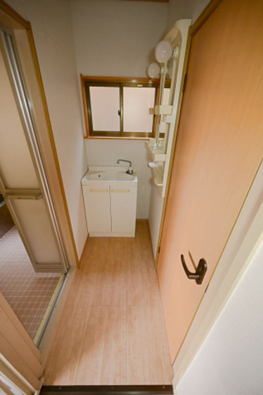 梶谷アパート 奥