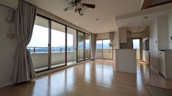 スターアーク牛田新町