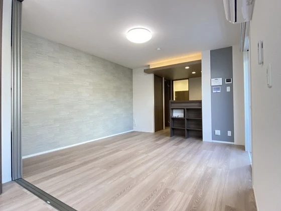 メゾン ルナール