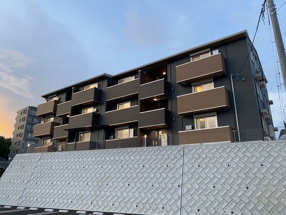 メゾン ルナール