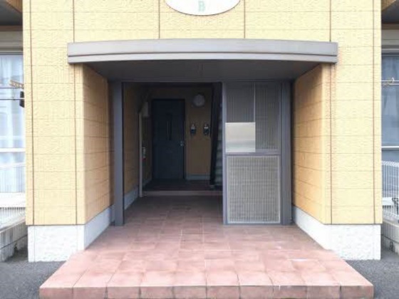 ガーデンクレス B棟