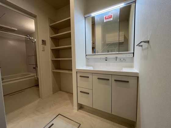 エクラージュ牛田旭