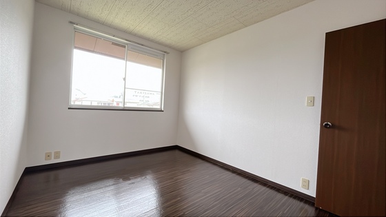 センスフルタウン西王寺Ⅰ-E