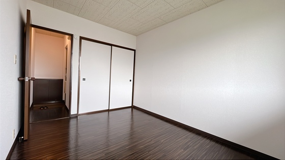 センスフルタウン西王寺Ⅰ-E