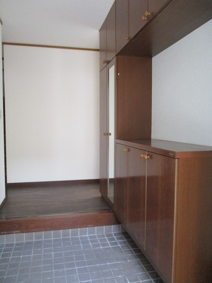 戸坂山根1丁目戸建て