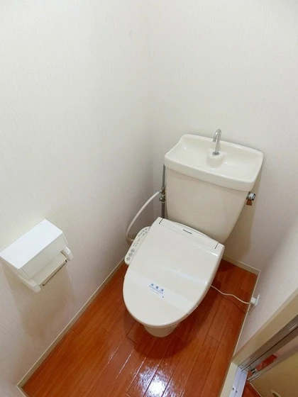 プレジール吉川 A棟