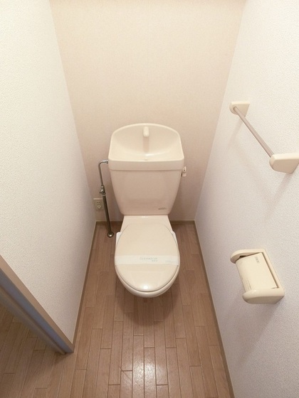 セジュール友清 F棟