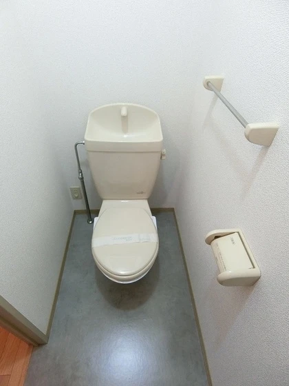 セジュール友清 F棟