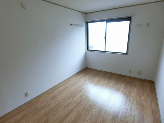 セジュール友清 F棟