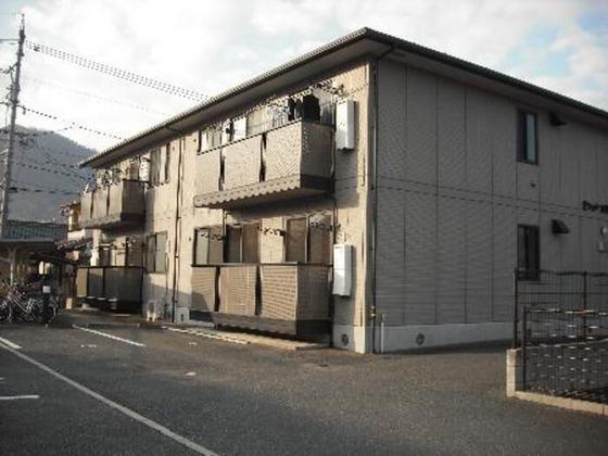 セジュール友清 F棟