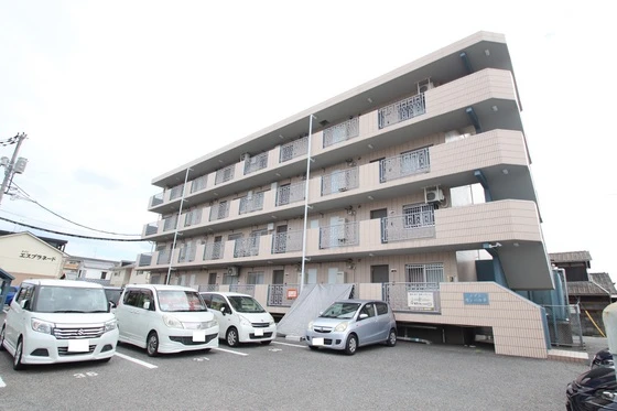 メゾン・モンパルテ