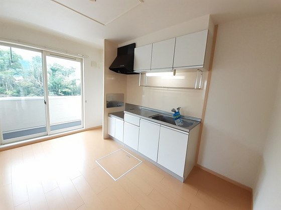 セントラル三田