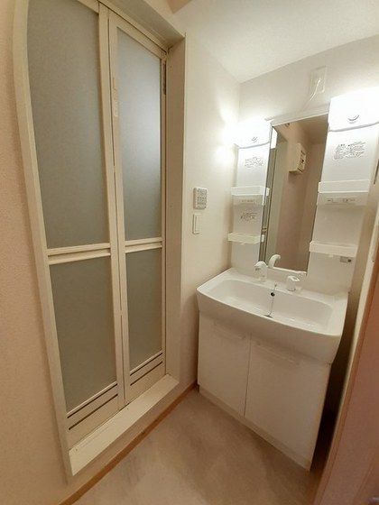 セントラル三田