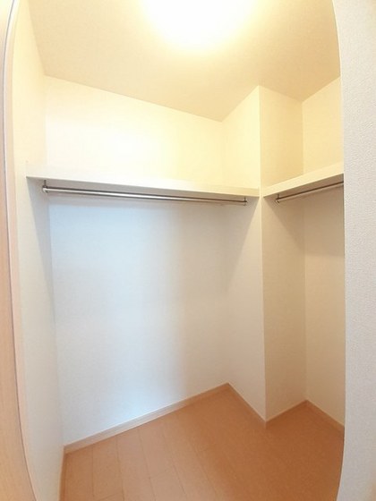 セントラル三田