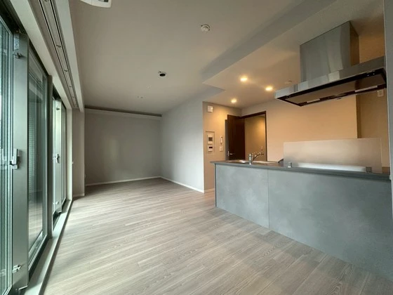 シャーメゾンステージ中央通り