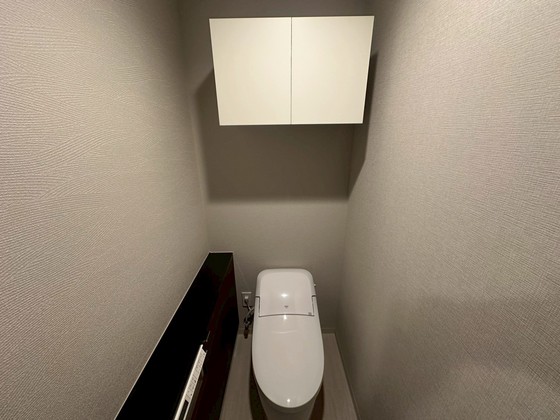 シャーメゾンステージ中央通り