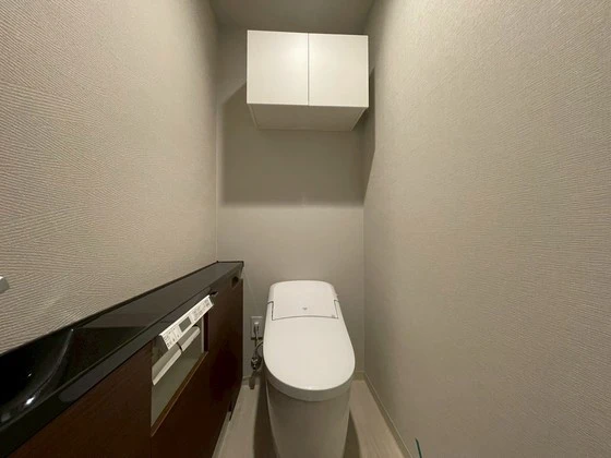 シャーメゾンステージ中央通り