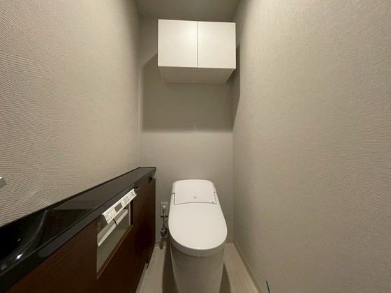 シャーメゾンステージ中央通り