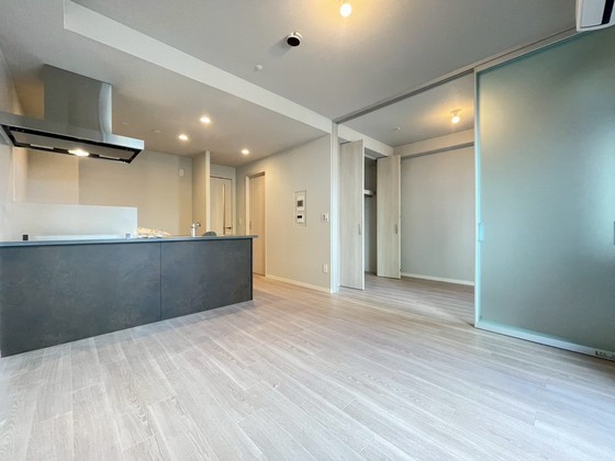 シャーメゾンステージ中央通り