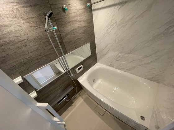 シャーメゾンステージ中央通り