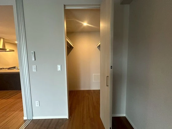 シャーメゾンステージ中央通り