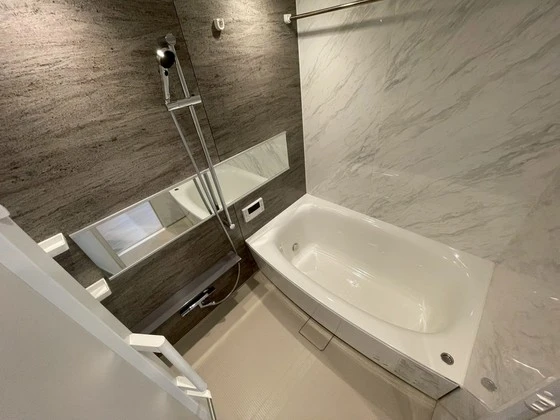 シャーメゾンステージ中央通り