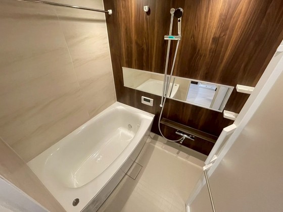 シャーメゾンステージ中央通り