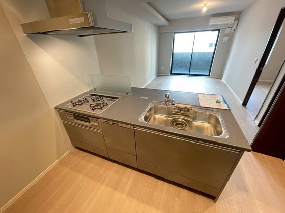 シャーメゾンステージ中央通り