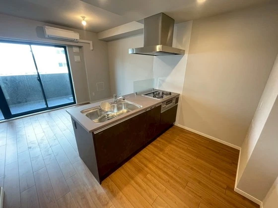 シャーメゾンステージ中央通り