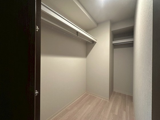 シャーメゾンステージ中央通り