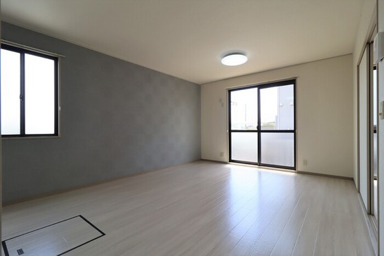 セレーノ・今保 A棟