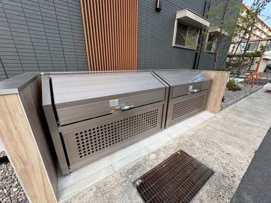 プラトーハウス