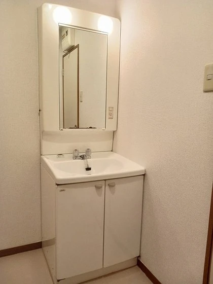 グリンピア古都A