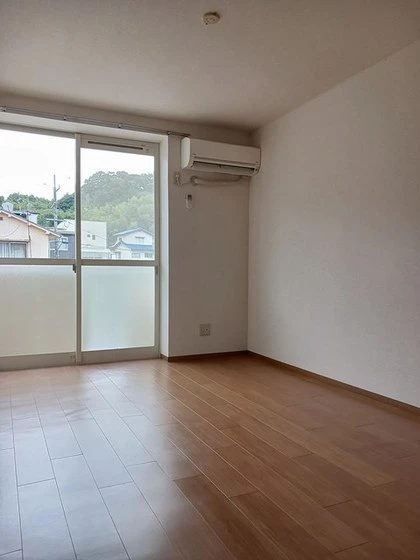 グリンピア古都A